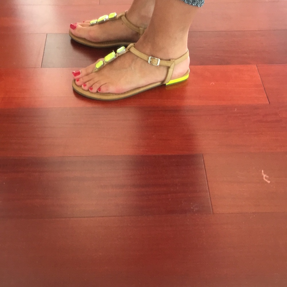 Sandals - Picture 6 of 6